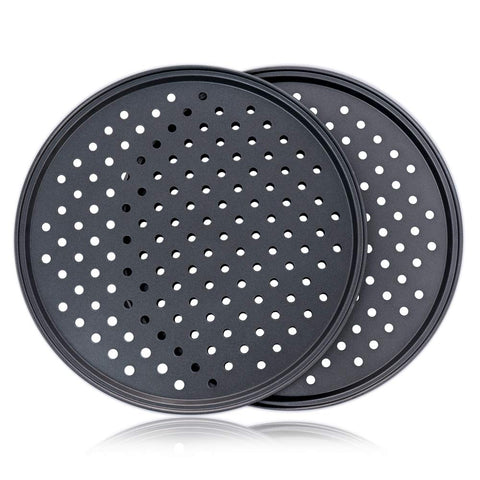 Destinymd perforated surface close-up shows airflow for restaurant-quality slices.