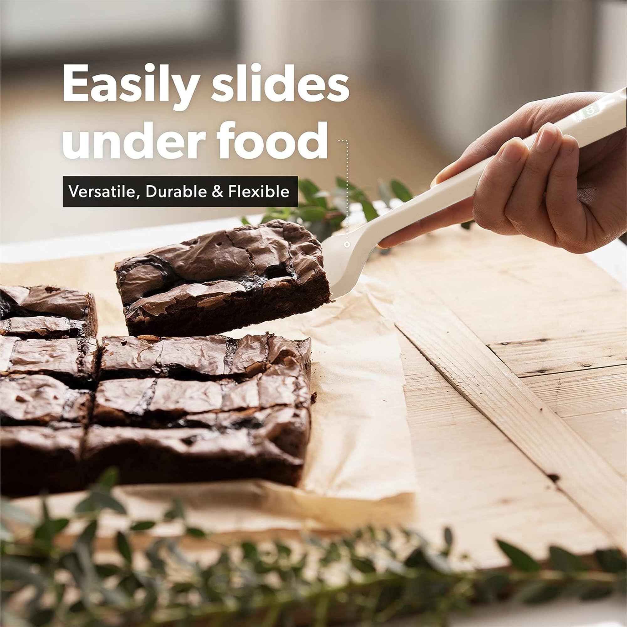 DI ORO Living non-stick-safe silicone spatula preserves nonstick cookware surfaces.