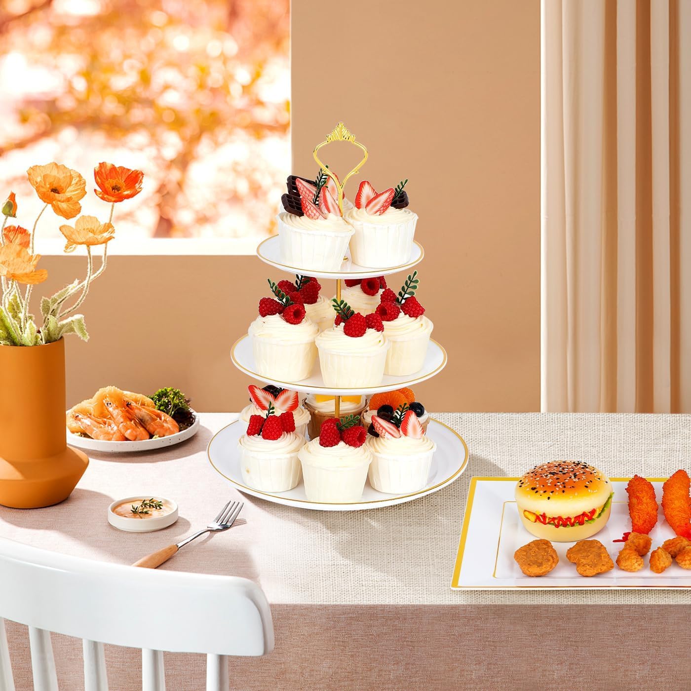 DI QIU REN white plastic stand with gold rim adds subtle sophistication to events