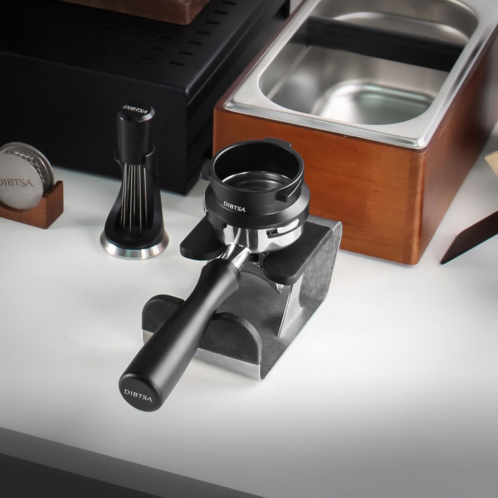 DIBTSA stainless steel body offers durable construction with rubber protection.