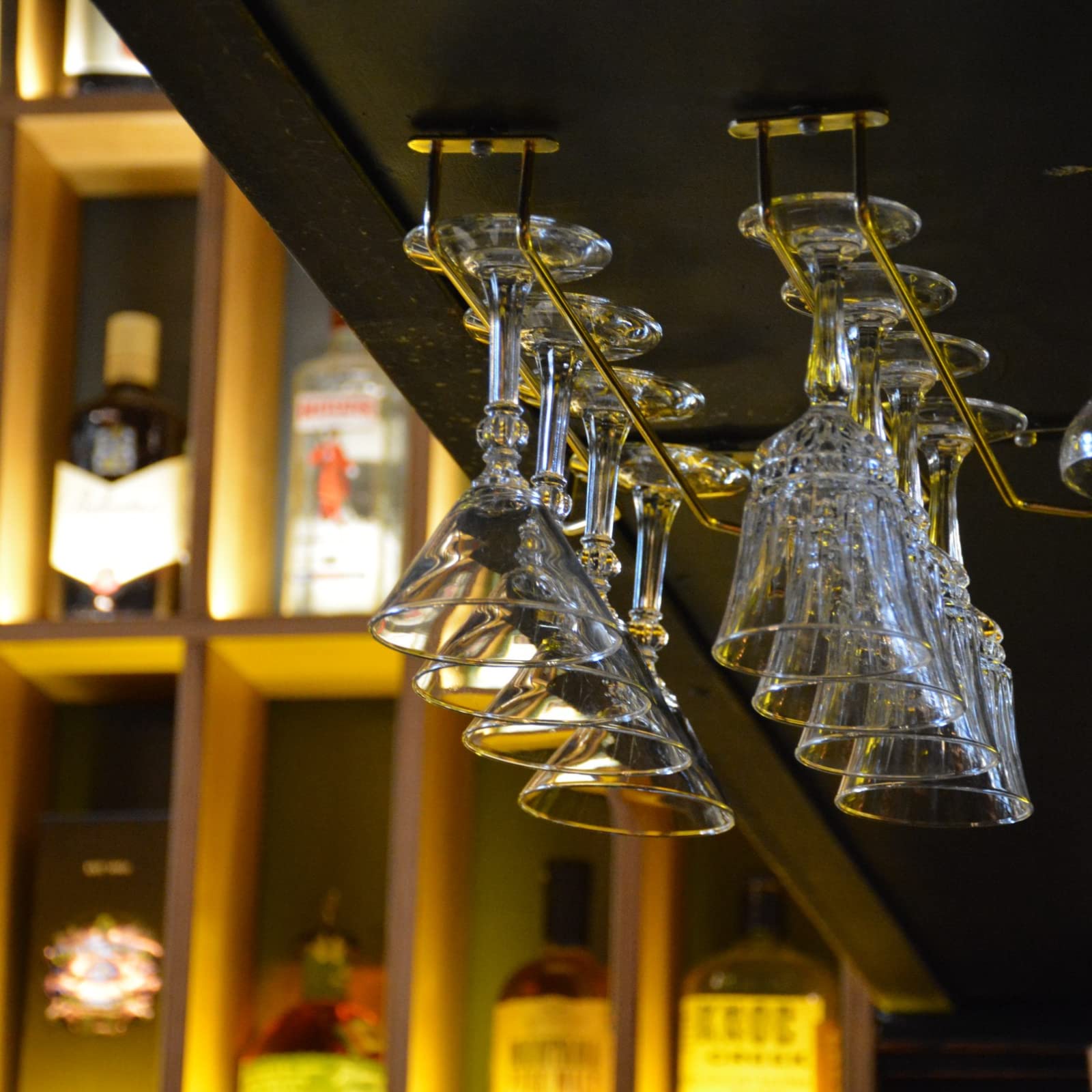 Dicunoy space-saving stemware rack keeps kitchen organized and tidy