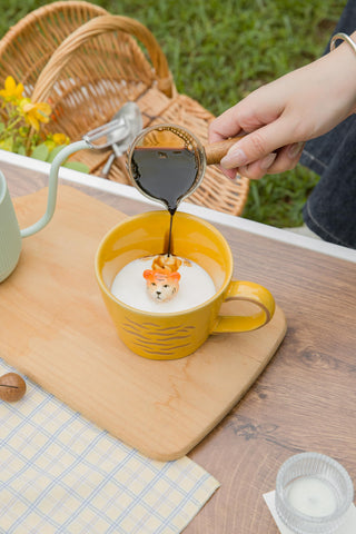 DIHOclub Microwave-safe tiger mug for easy reheating and quick prep.