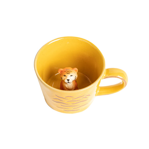 DIHOclub Tiger Cup 3D inside mug with tiger peeking, perfect for uplifting coffee moments.