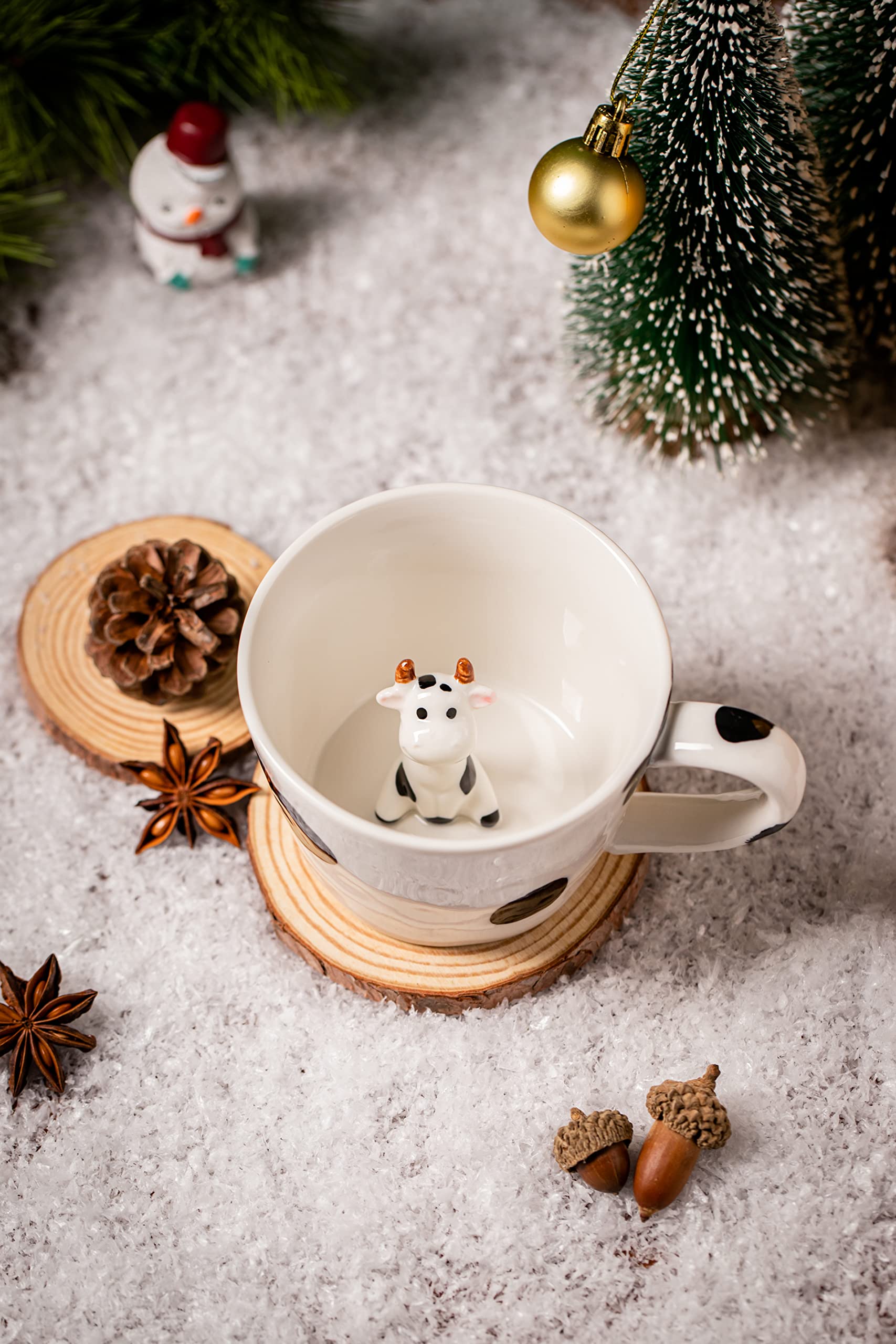 DIHOclub cow mug hand-painted 3D design adds playful charm to your coffee.