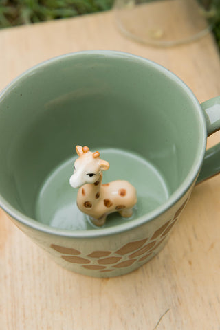 Hand-painted giraffe mug by DIHOclub showcases animal artistry on desk or kitchen