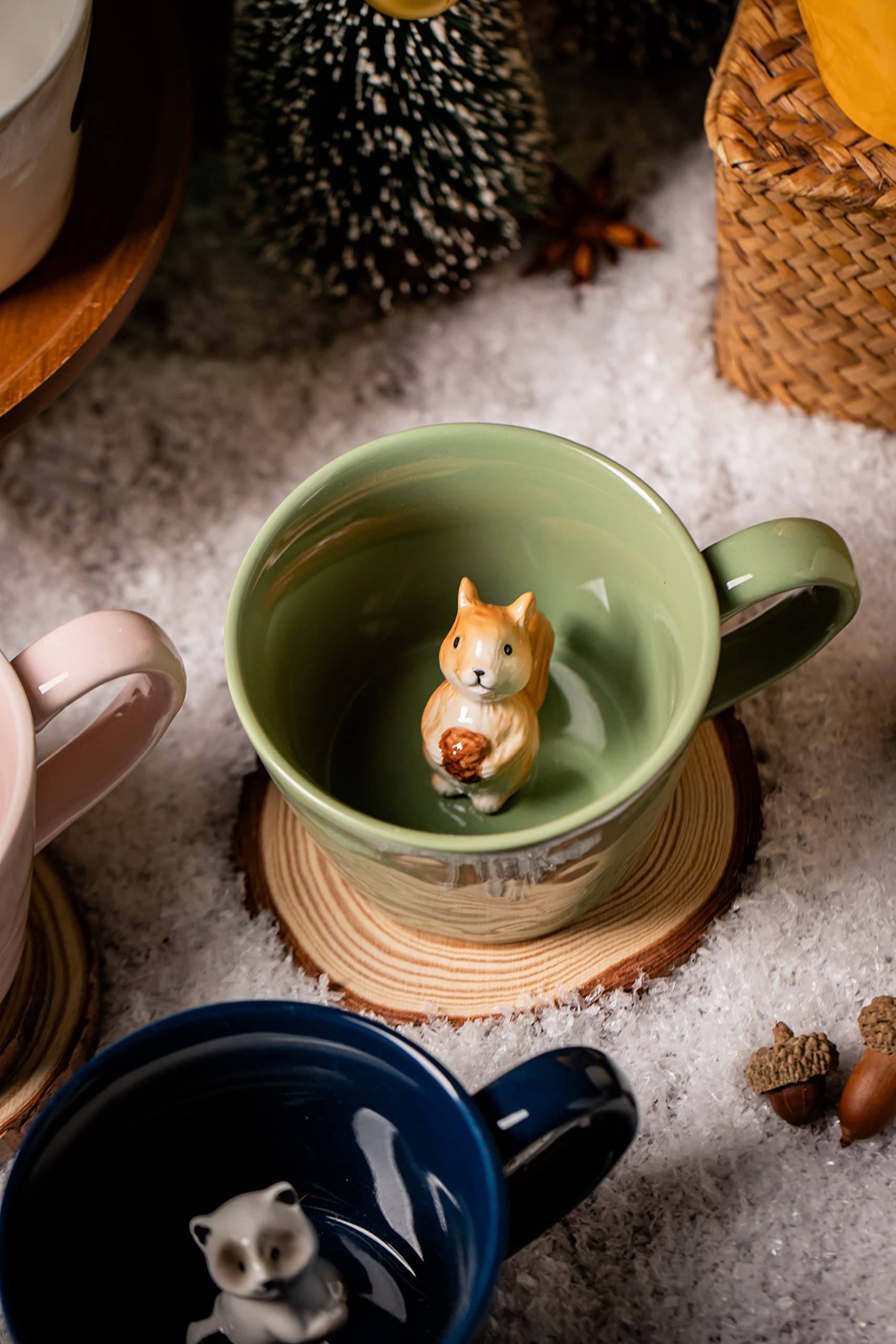 DIHOclub Squirrel mug hand-painted for daily delight.