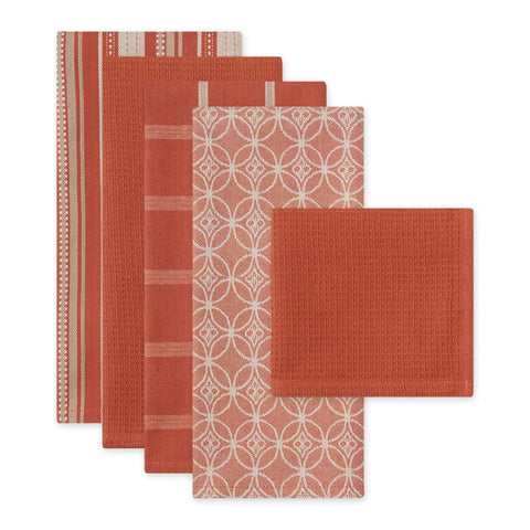 DII assorted woven kitchen set dishcloth 13x13 in use for quick cleanups