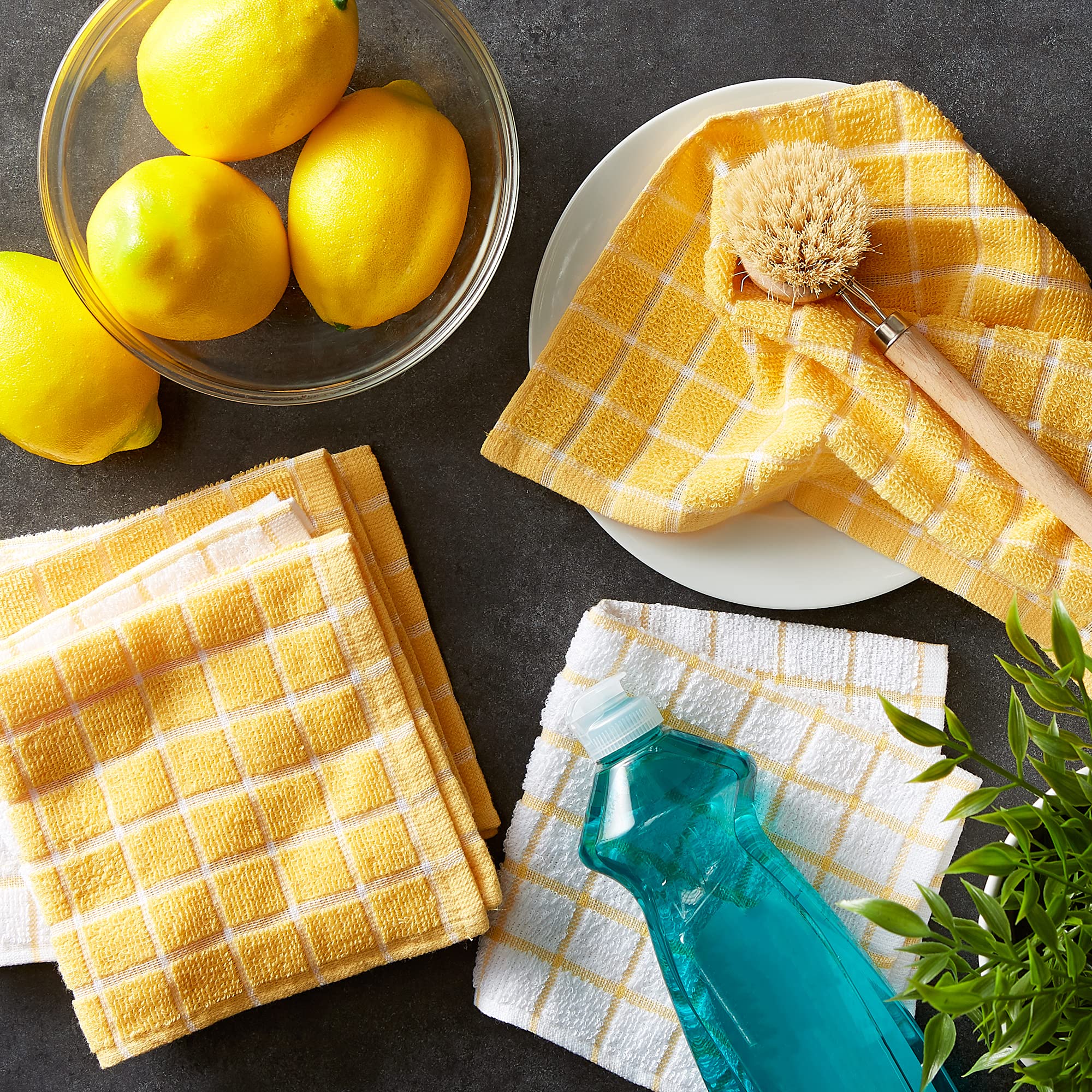 DII yellow dishcloths 12x12 provide fast-drying performance after meals