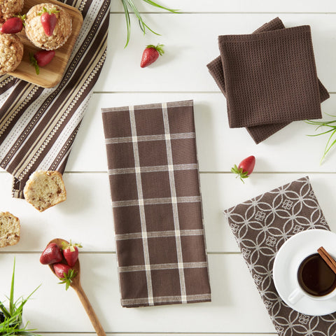DII brand dishtowel close-up showing cotton weave and durability for everyday use