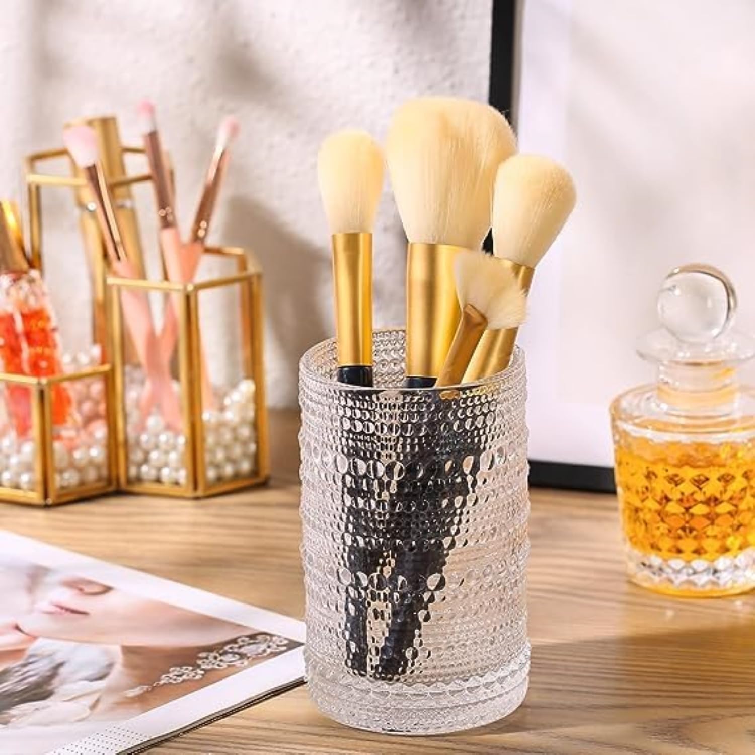 Versatile use with beer, cocktails, and soda in Dingerjar hobnail glassware