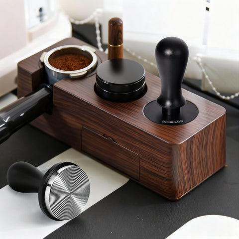 Dioomod engraved corrugated base for precise, durable tamping