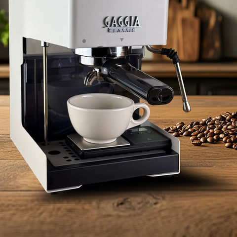 Distro Coffee Labs thin tray design maximizes counter space during extraction.