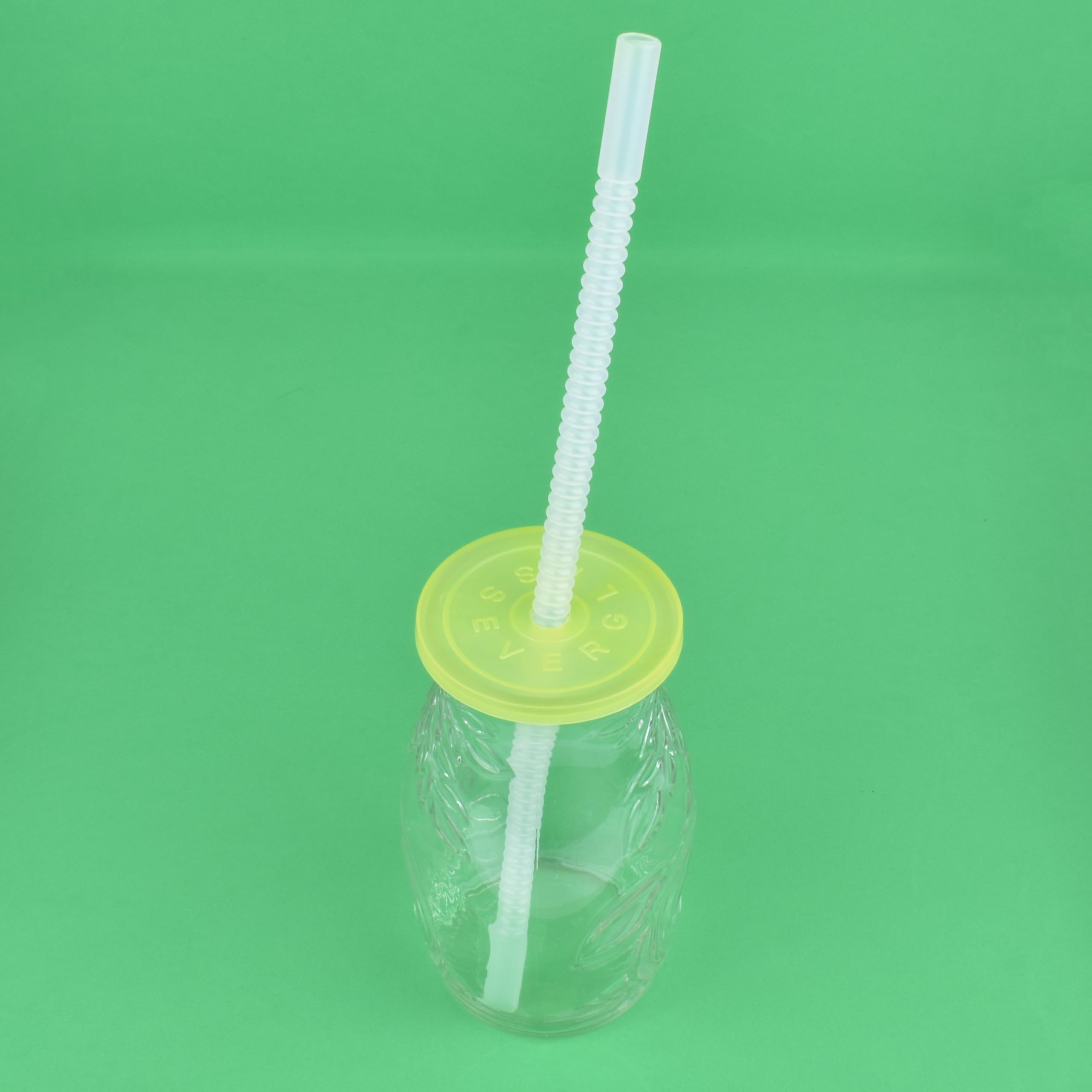 Diximus bendable straw easy to clean by hand.