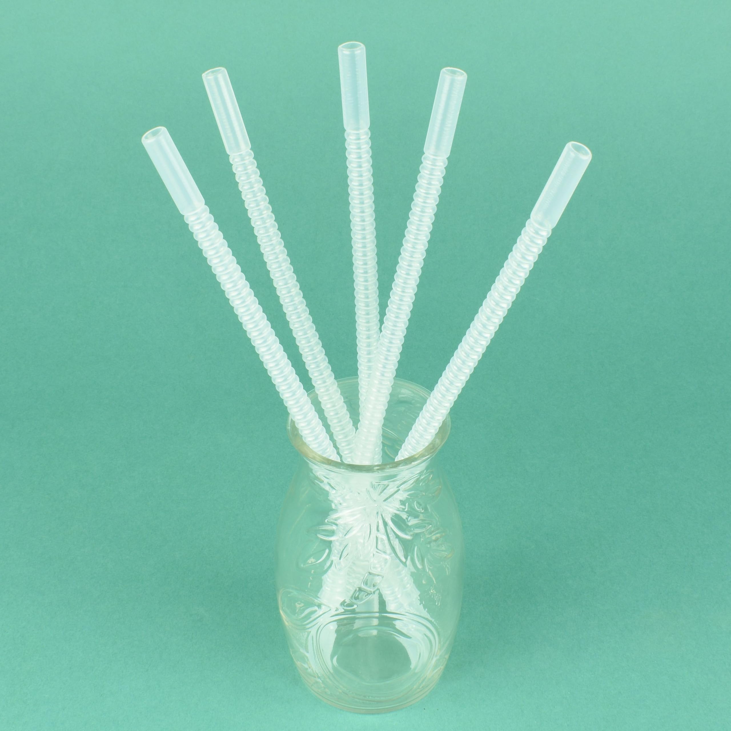 Diximus bendable straw ideal for everyday use at home.