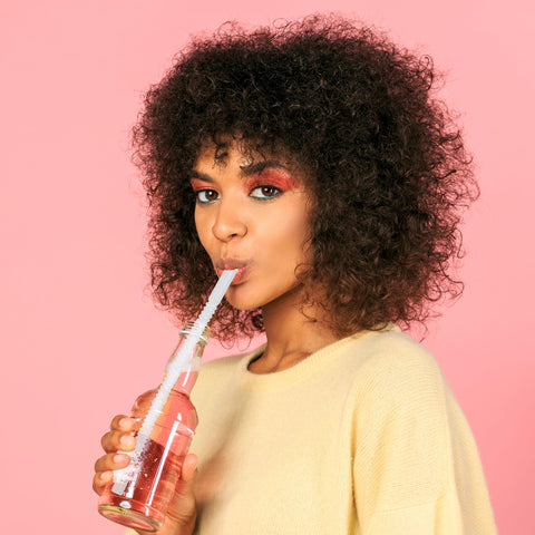 Diximus bendable straw safe, skin-friendly plastic.
