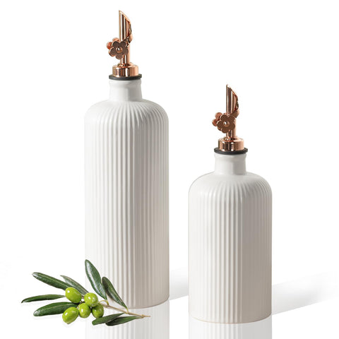 Dizada olive oil dispenser with tilt spout for controlled pouring.