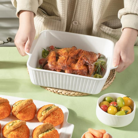 Dizada oven-safe and microwave-safe bakeware designed for versatile kitchen use.