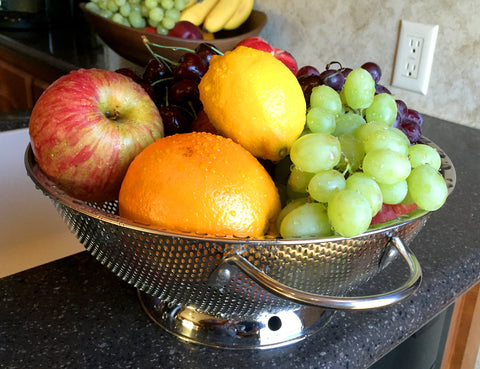 DLD colander doubles as a steam-capable tool for light cooking.