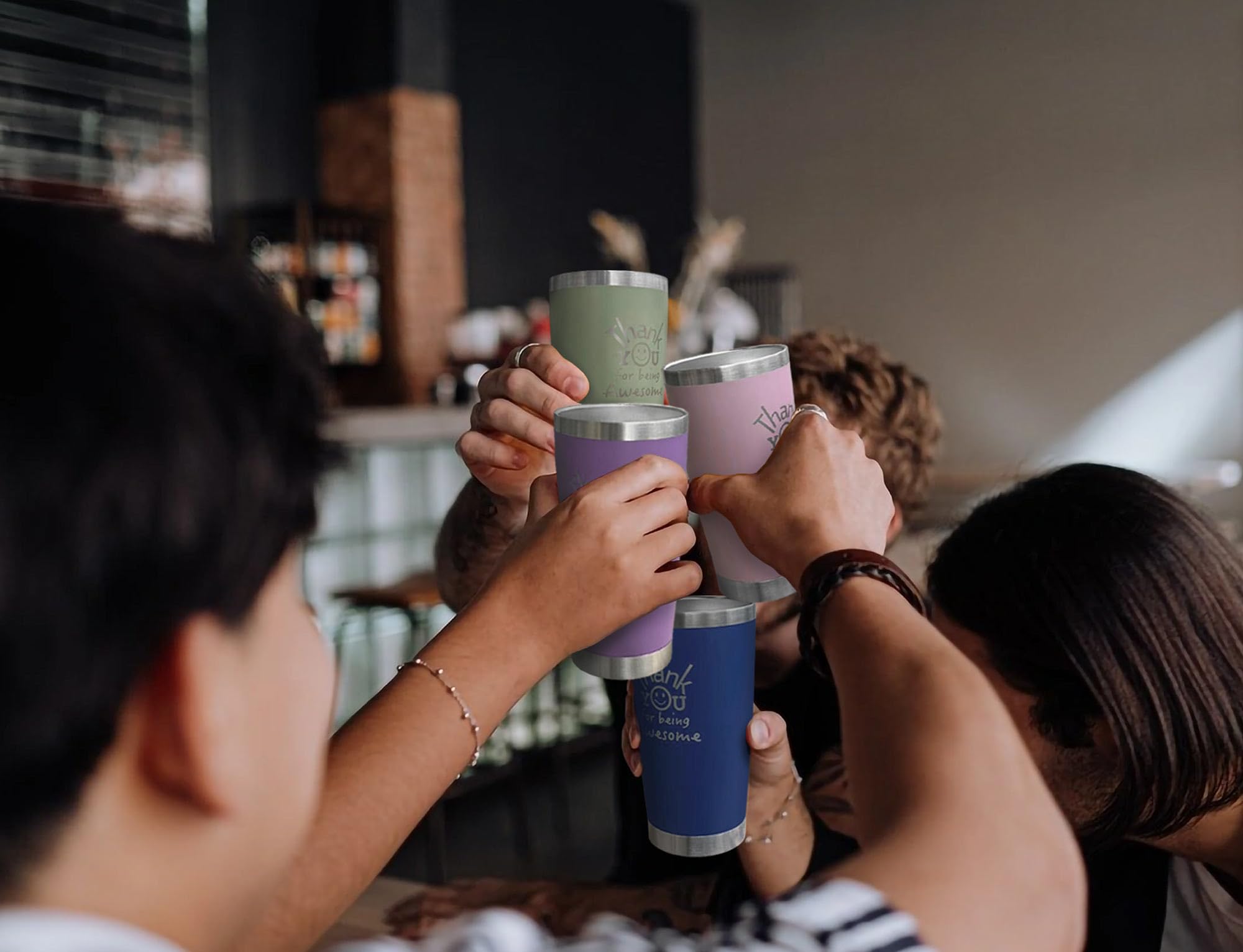 DLOCCOLD outdoor-adventure tumbler supports hikes and picnics.