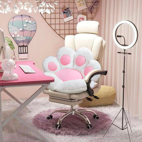 DOBUONO cat paw floor mat design adds playful decor and comfort