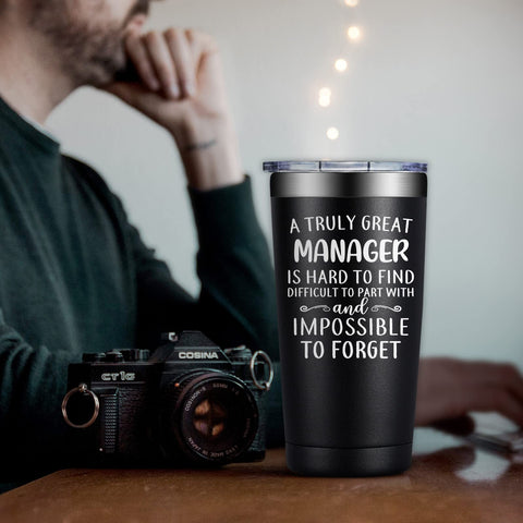 DOEARTE 20oz tumbler logo detail highlights brand quality