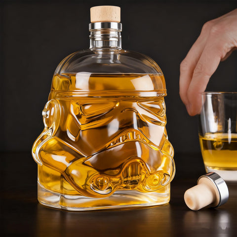 Doiaz clear bottle with stopper highlights premium craftsmanship