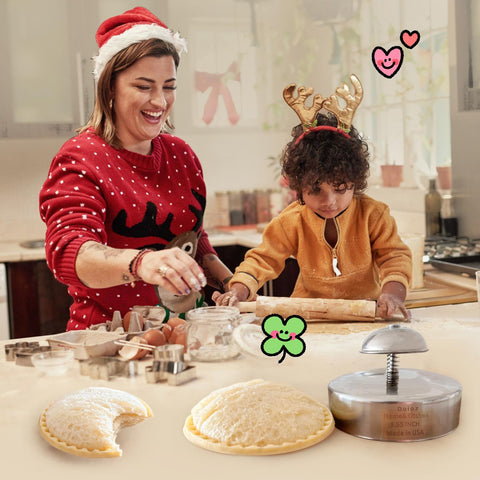 Doiaz cookie-cutting feature suitable for matching lunch shapes and treats
