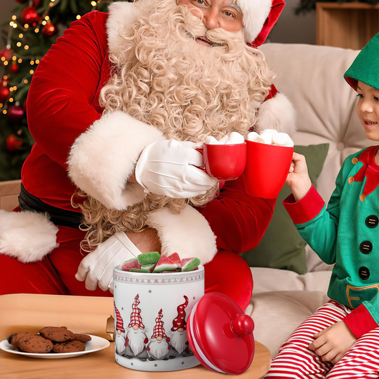 DOITOOL Gnome Cookie Jar airtight seal keeps cookies crunchy.