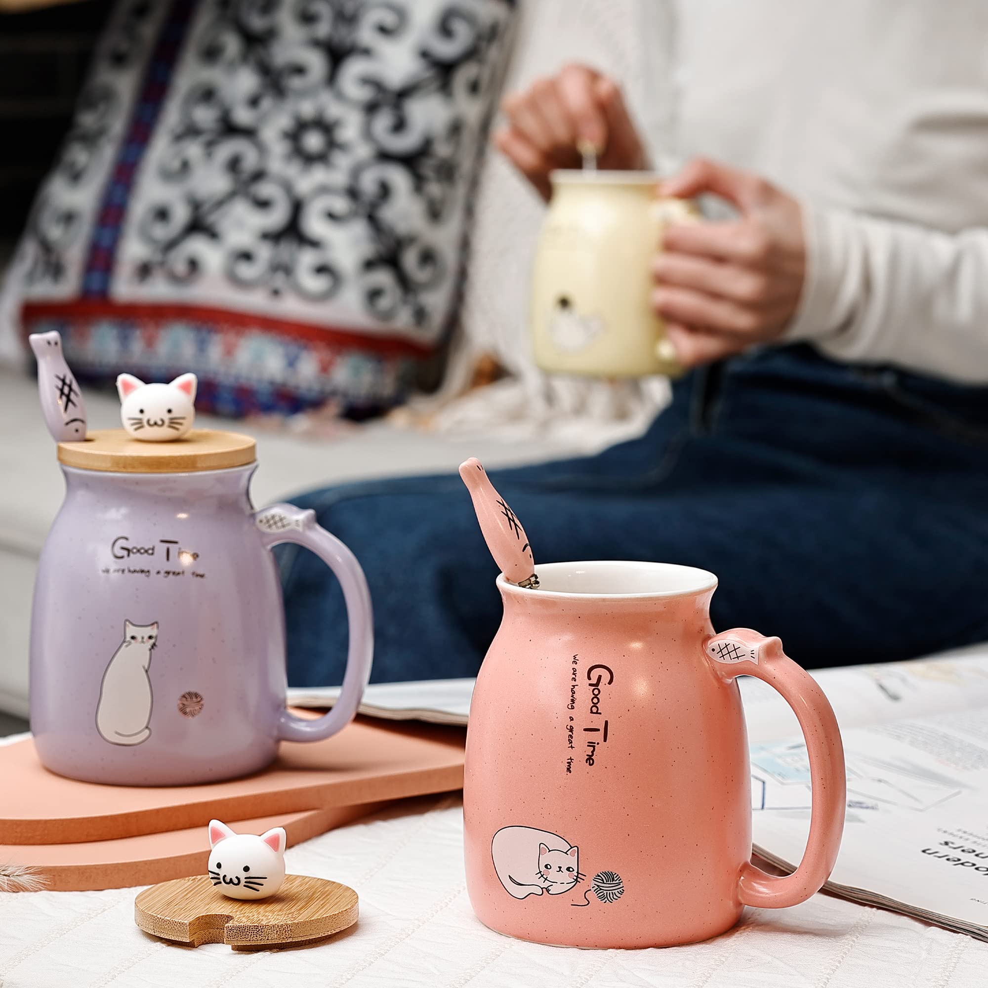 DONGSHANGIFT cute cat mug in purple with lid and fish spoon for desk sipping