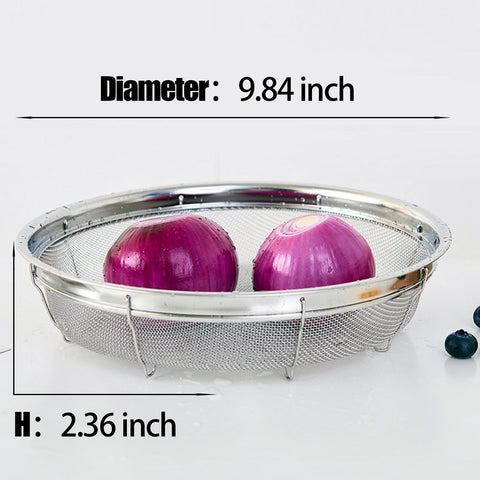 DOPMEP stainless steel colander in use over pot for draining pasta.
