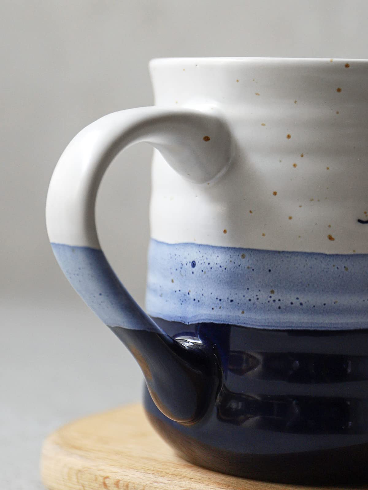 Dowan chip-resistant ceramic mug designed for daily hot or cold drinks