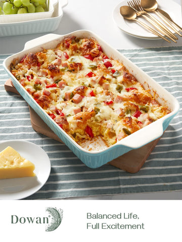DOWAN deep lasagna pan blue glaze, stain-resistant and easy to clean.