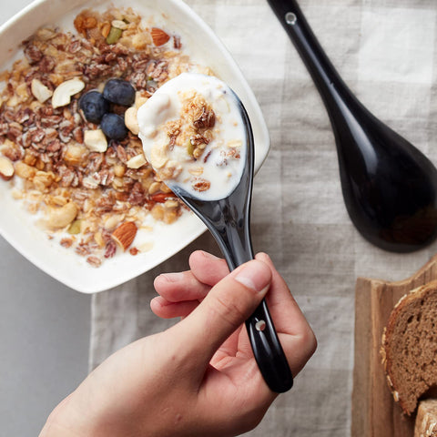 DOWAN ergonomic handle for comfortable, secure grip.