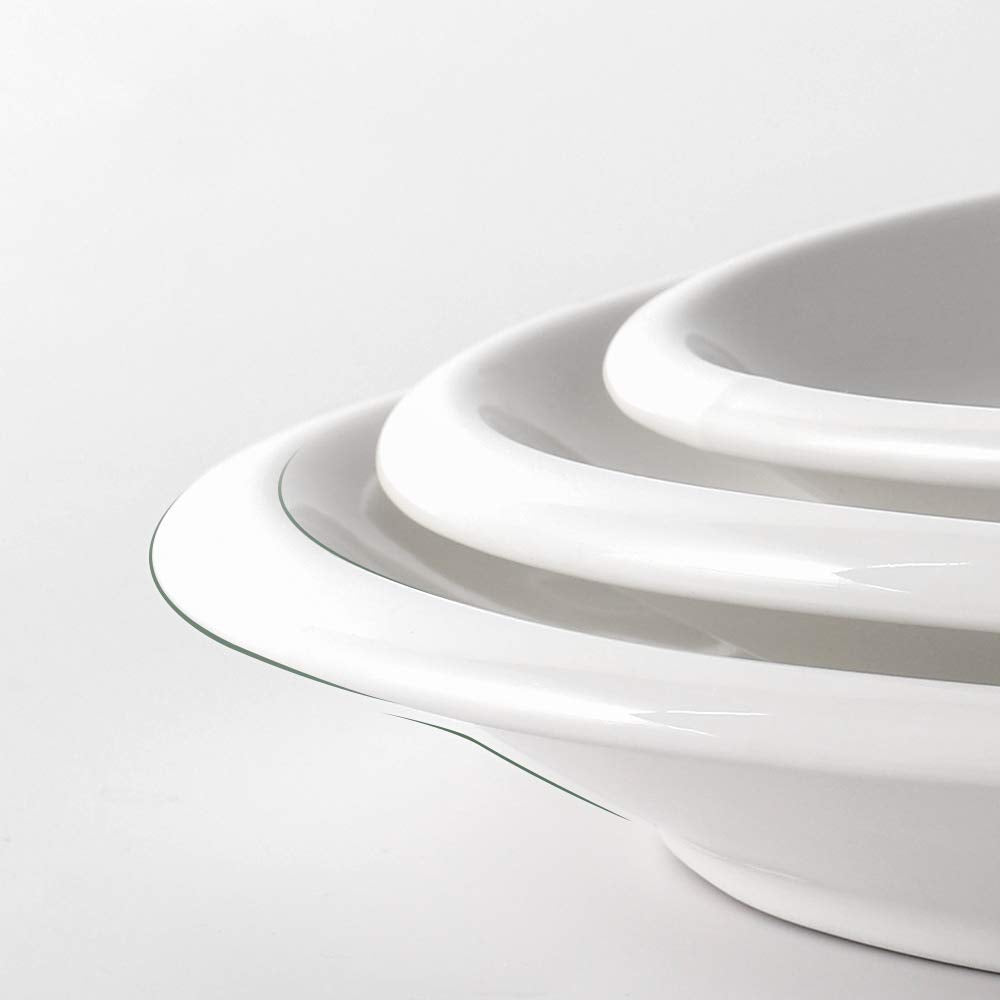 DOWAN leak-proof edge oval platter helps prevent spills.