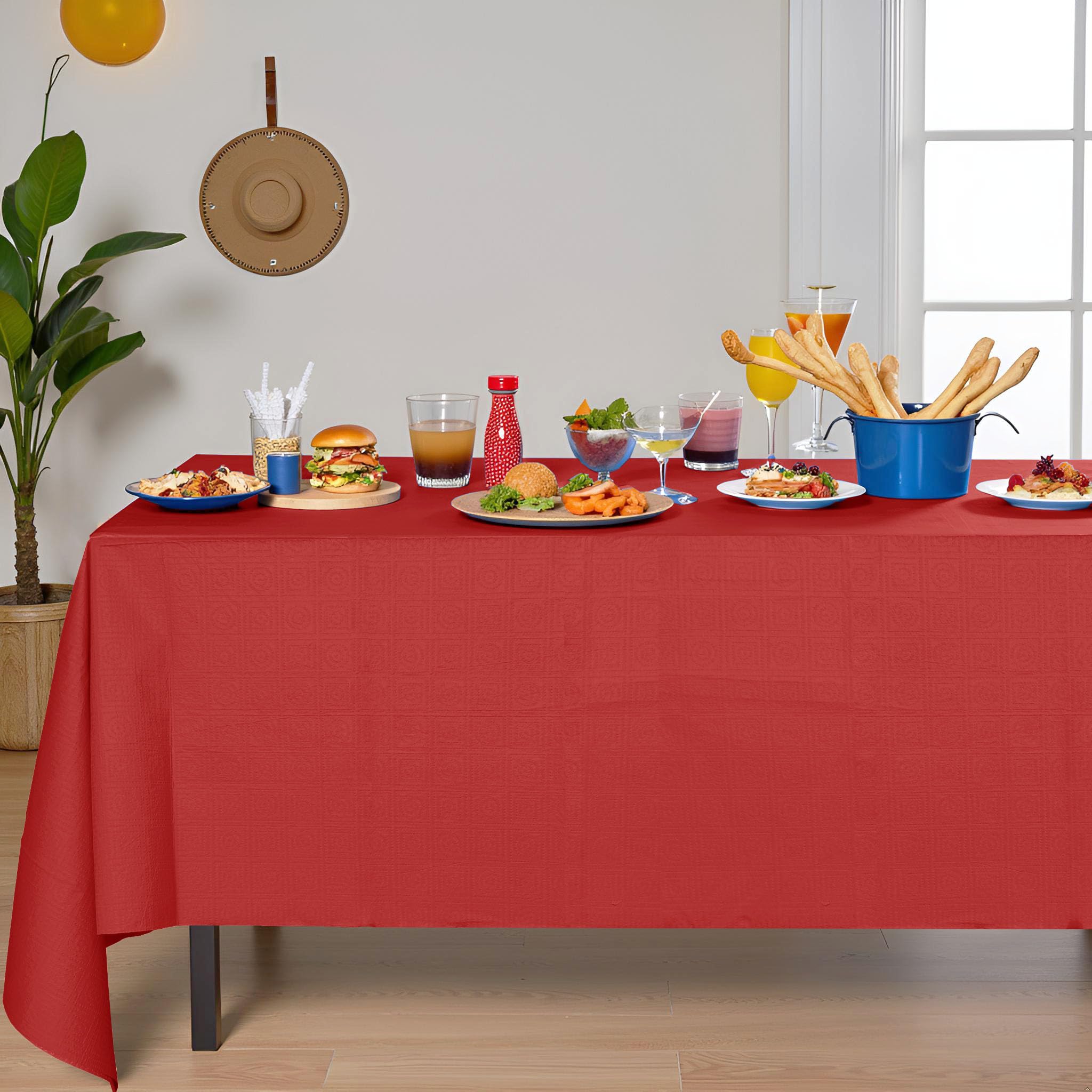 Dozobeede table cover for Valentine’s Day and Christmas celebrations.
