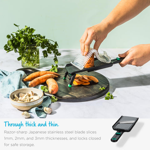 Dreamfarm Nocutu Japanese stainless steel blade ensures durable, clean cuts.