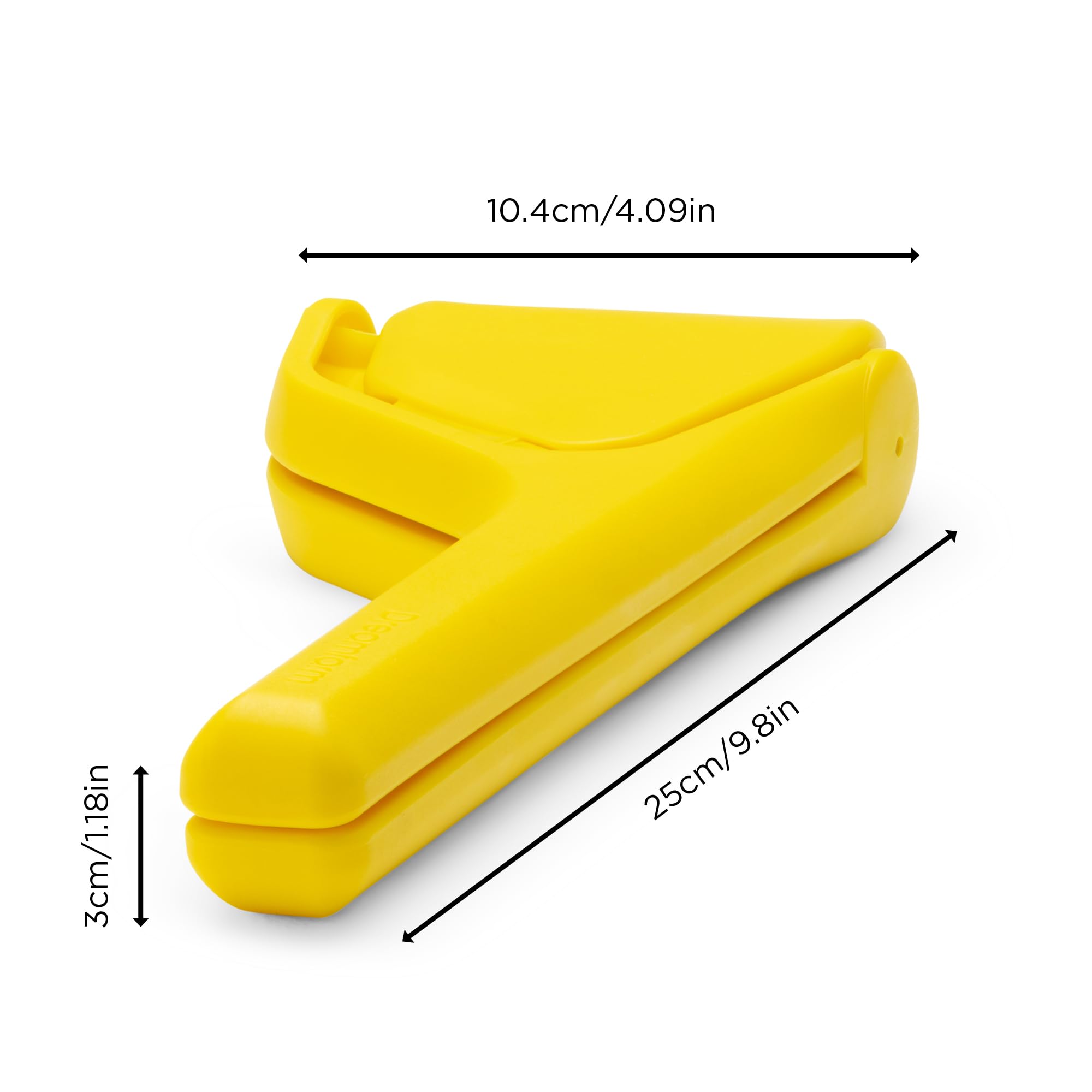 Dreamfarm Lemon Fluicer shows pivot action for ergonomic squeezing.