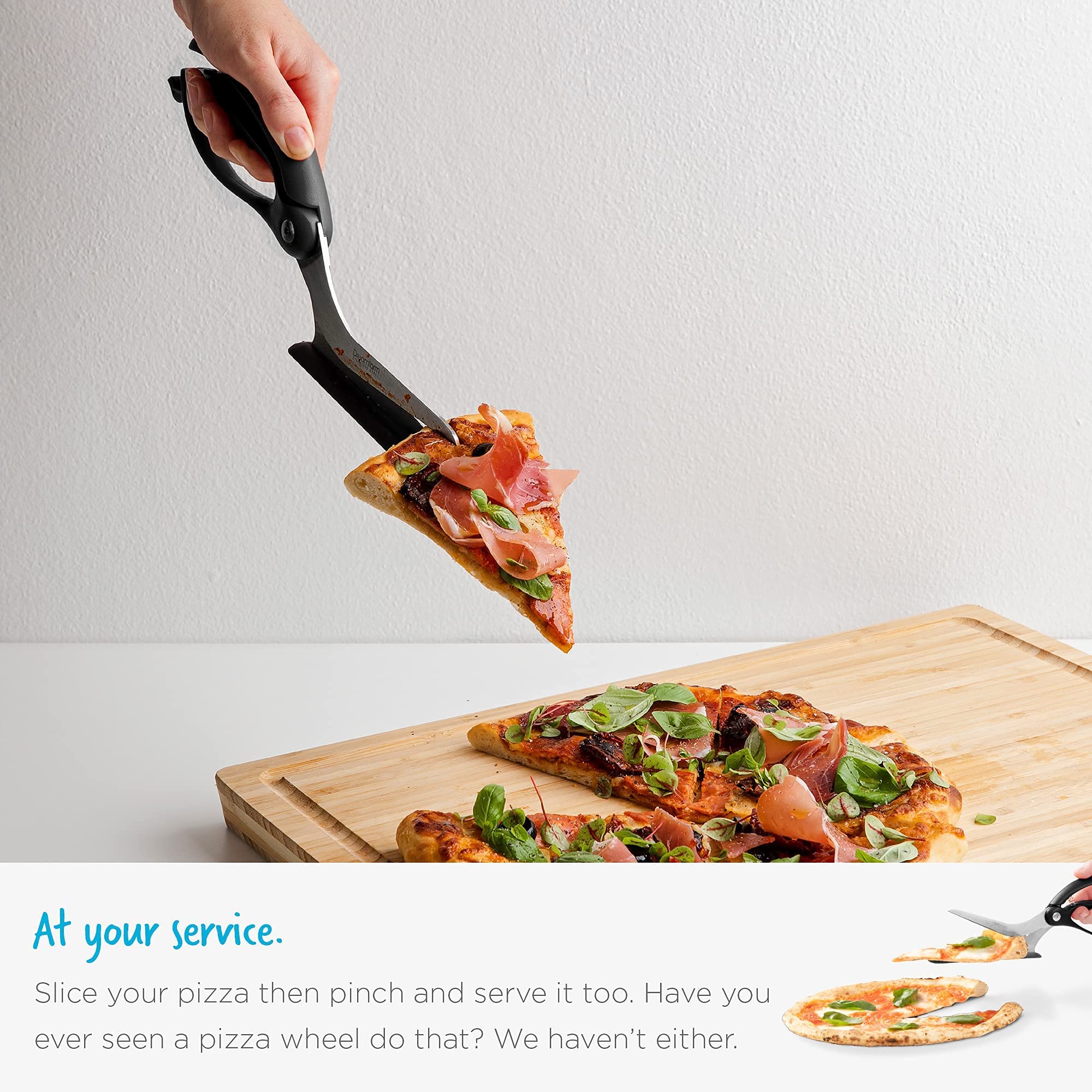 Dreamfarm Scizza heat resistant up to 400°F for hot slices