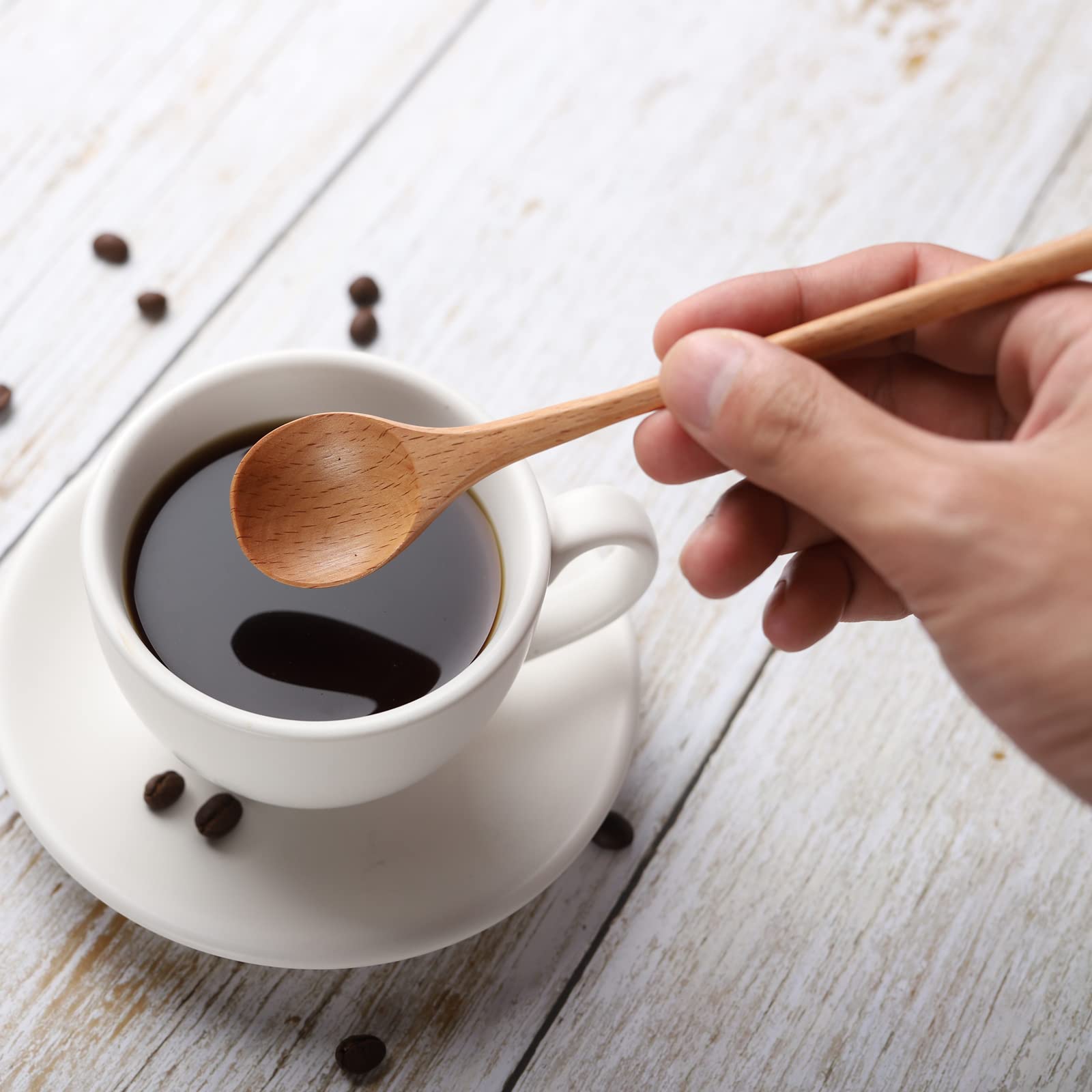 DROENTIL wooden spoons are easy to clean by hand after use.