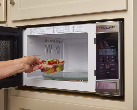 DuraHome 8oz container ready for microwaving, convenient reheating