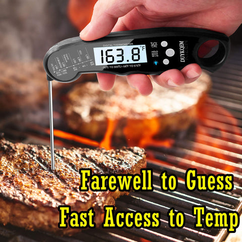 DUYKQEM thermometer probe in meat showing fast accurate monitoring