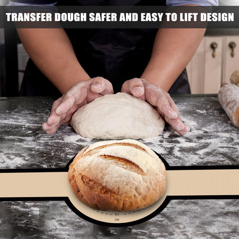 Dwavele Dutch oven baking accessory in round form for versatile use.