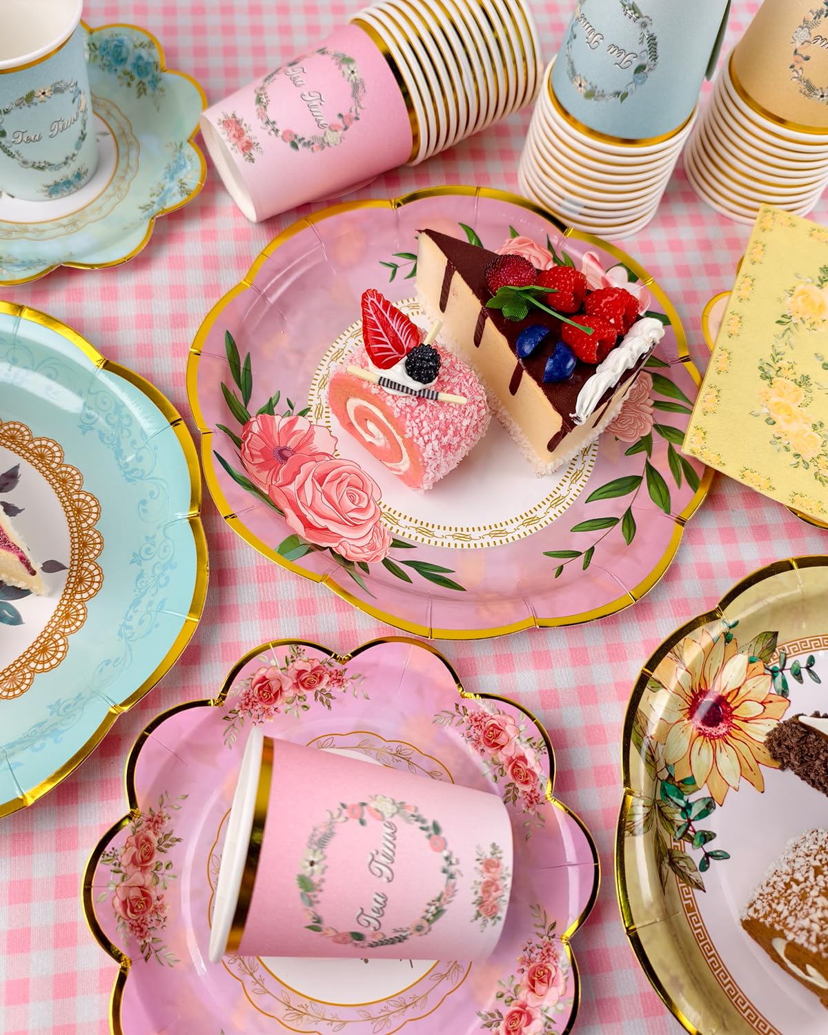 Dwsiplytg floral 13x13 napkins enhance table settings with soft texture.