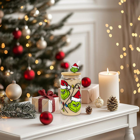 Dyatgerttide gift-ready Christmas glass set suits gifting and décor.