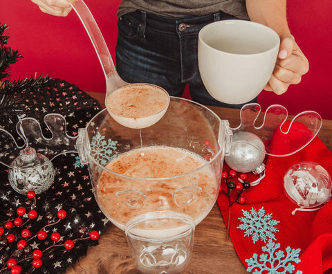Dycica acrylic punchbowl filled for holiday celebrations, 1 liter.