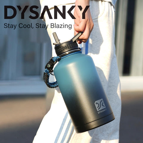 DYSANKY bottle with compass for reliable orientation during hikes