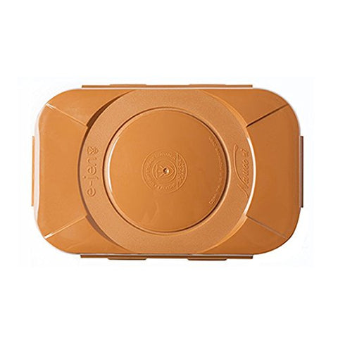e-jen Premium Container double lid demonstrates odor control in the kitchen.