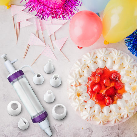 Eaasty dessert piping set for professional-looking cupcakes at home
