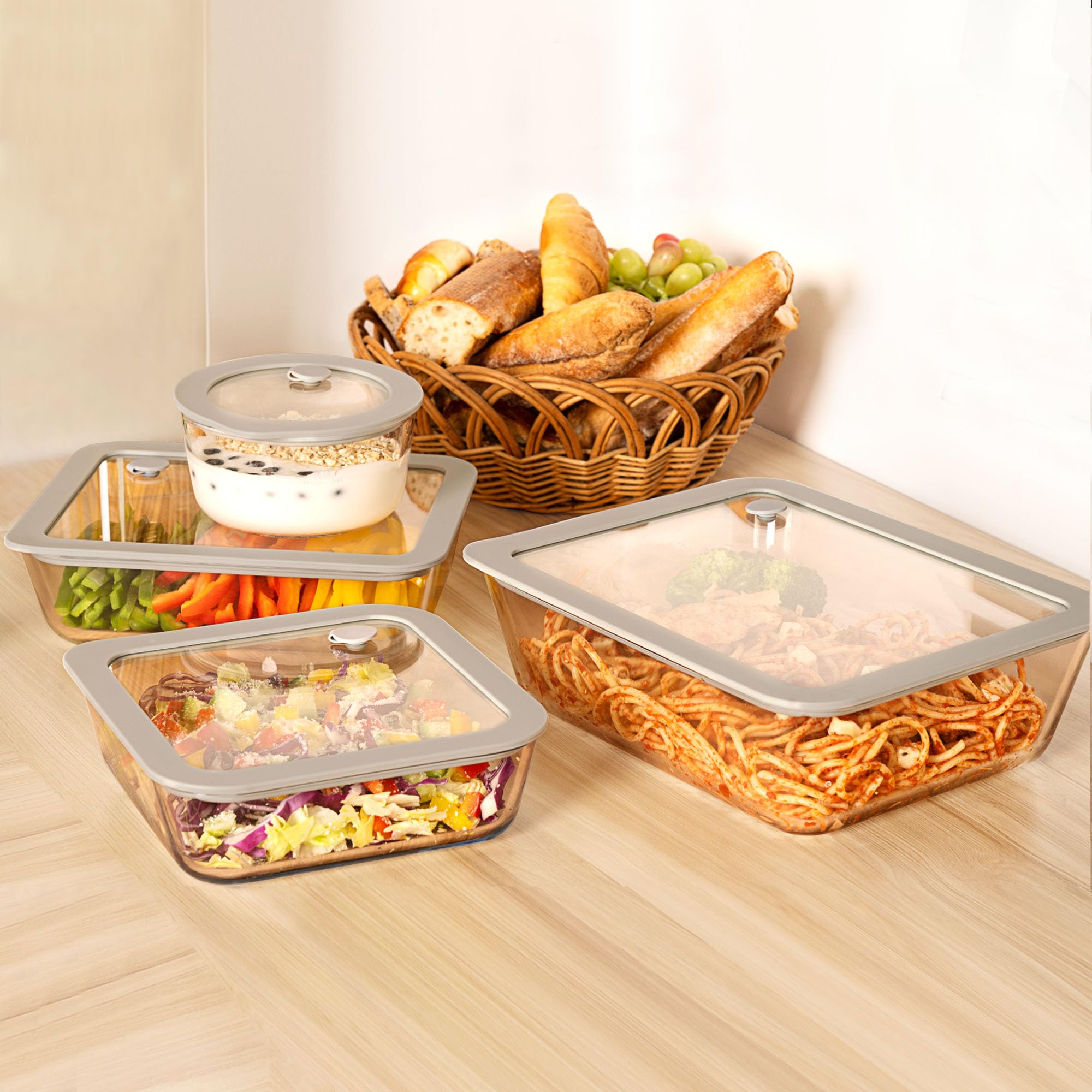 EcoEvo glass lid close-up showing air vent and silicone frame for airtight seal