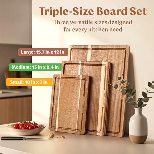 The EDELHAUS medium acacia cutting board provides versatile slicing tasks with a sleek design.